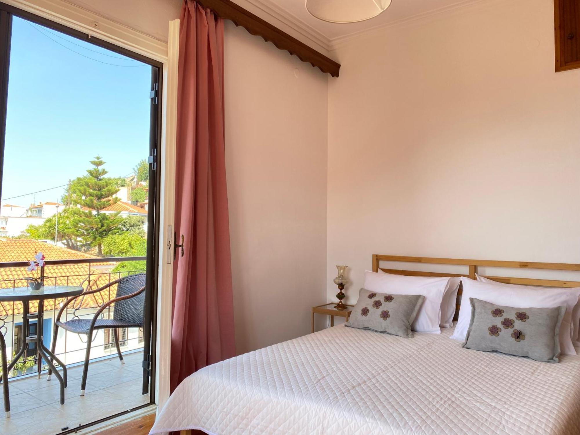 Villa Demie And George Ηouse Loutraki  Exterior foto